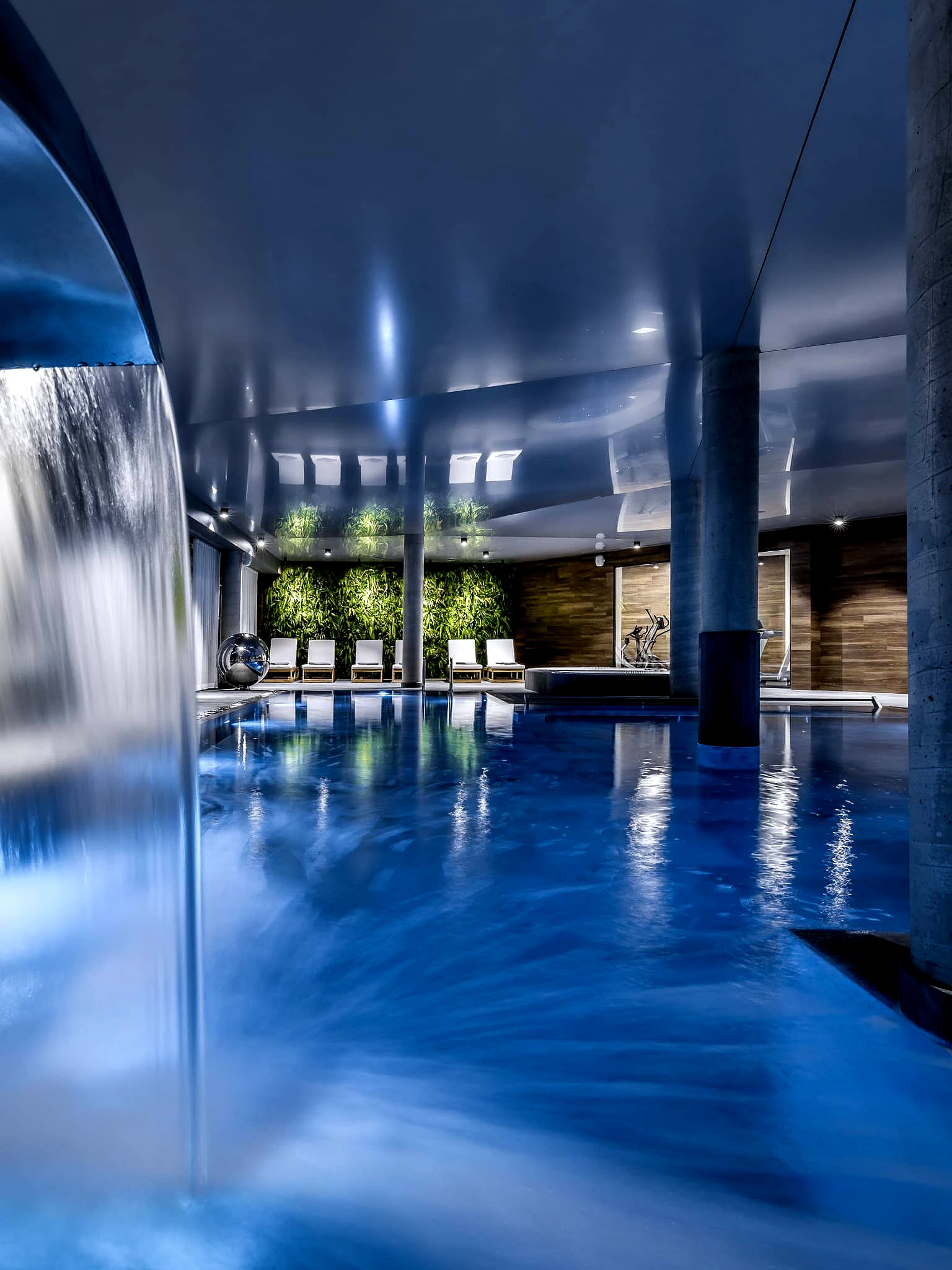 LAKE Hill Resort & SPA